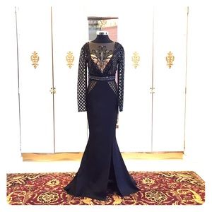 Show-Stopping Rengin Gown